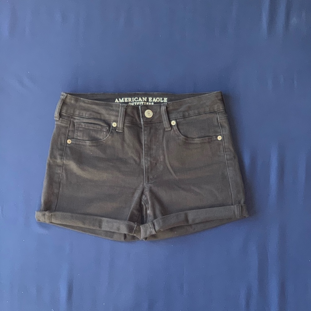 American Eagle Next Level Stretch (Midi) Shorts